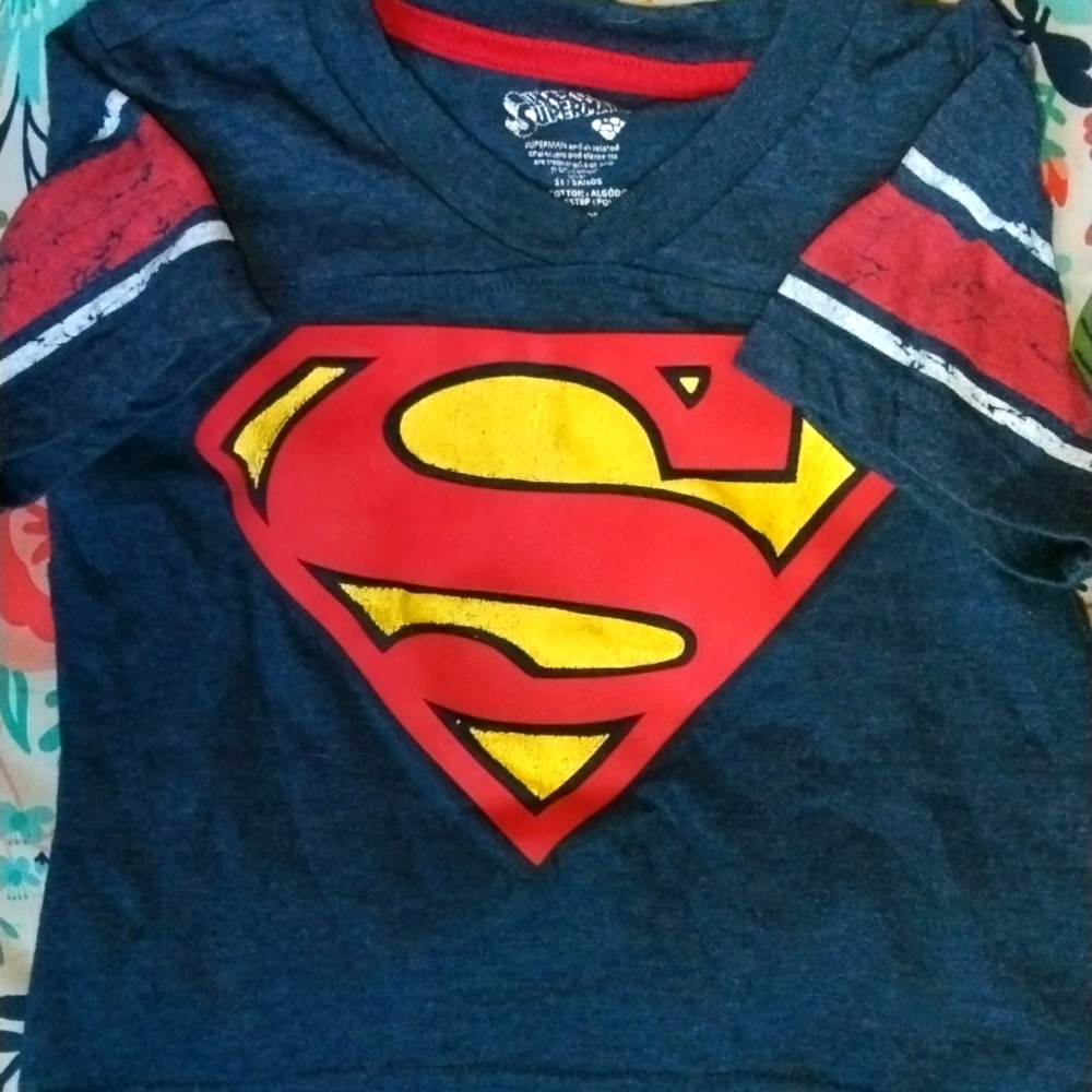 Superman Tshirt short sleeve. 2T